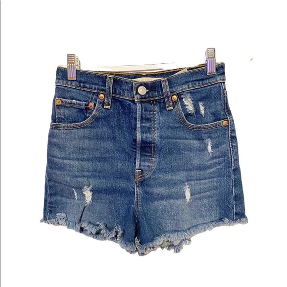 ❗️SOLD❗️NWT Levi’s Ribcage Shorts - Charleston Chill - Picture 2 of 9